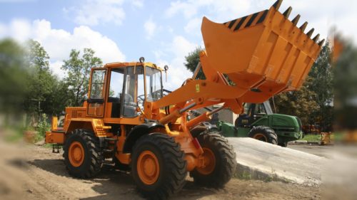 Погрузчик фронтальный одноковшовый АМКОДОР 352 — изображение 3