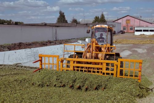 Погрузчики универсальные АМКОДОР 352С-02 — изображение 3