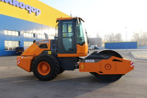 Каток вибрационный одновальцовый AMKODOR RS120